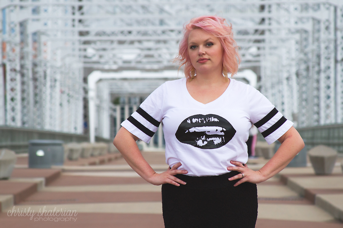 Pedestrian Bridge Session – Daisy